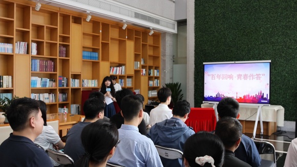 罗湖区检察院举办“青年开放麦”系列活动第一期_2.jpg