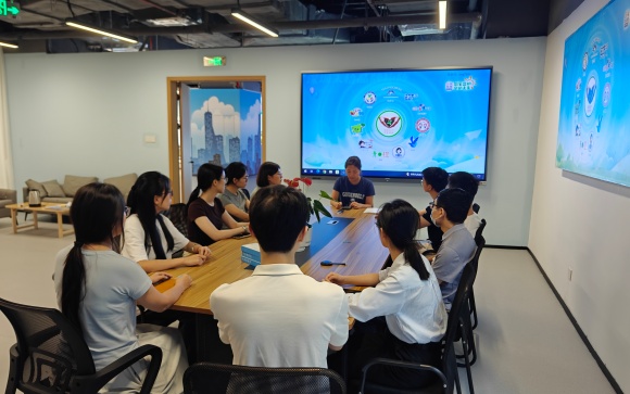罗湖区检察院团支部召开团员大会暨志愿讲解服务启动仪式_2.jpg