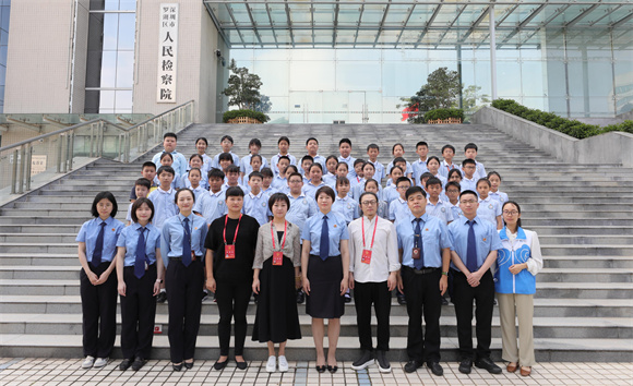 首次！罗湖检察邀请港人子弟学校师生们走进检察院…_副本1.jpg